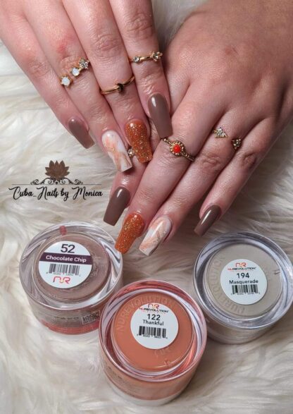 Trio 194 Masquerade Dip/Acrylic Powder